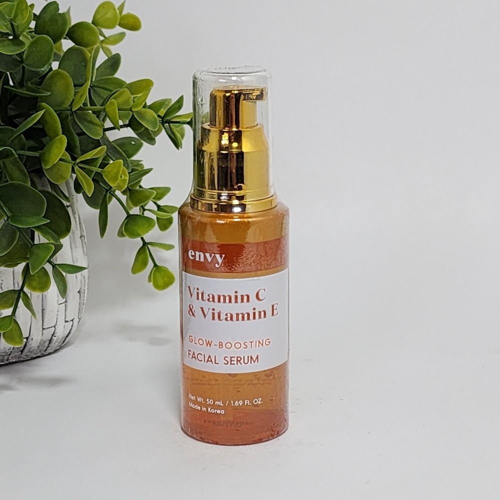 Envy Vitamin C & Vitamin E Glow-Boosting Facial Serum Replenish Refresh 1.69oz